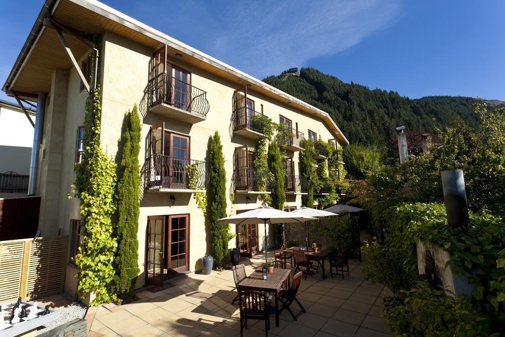 Browns Boutique Hotel Квінстаун Екстер'єр фото